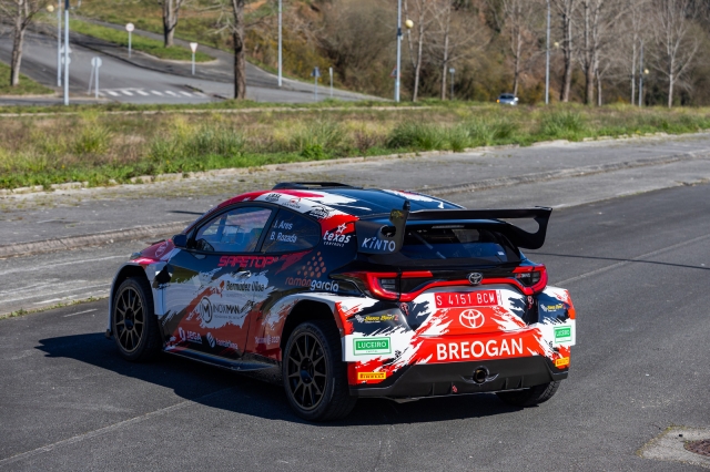 01_ToyotaAresRacing (15)